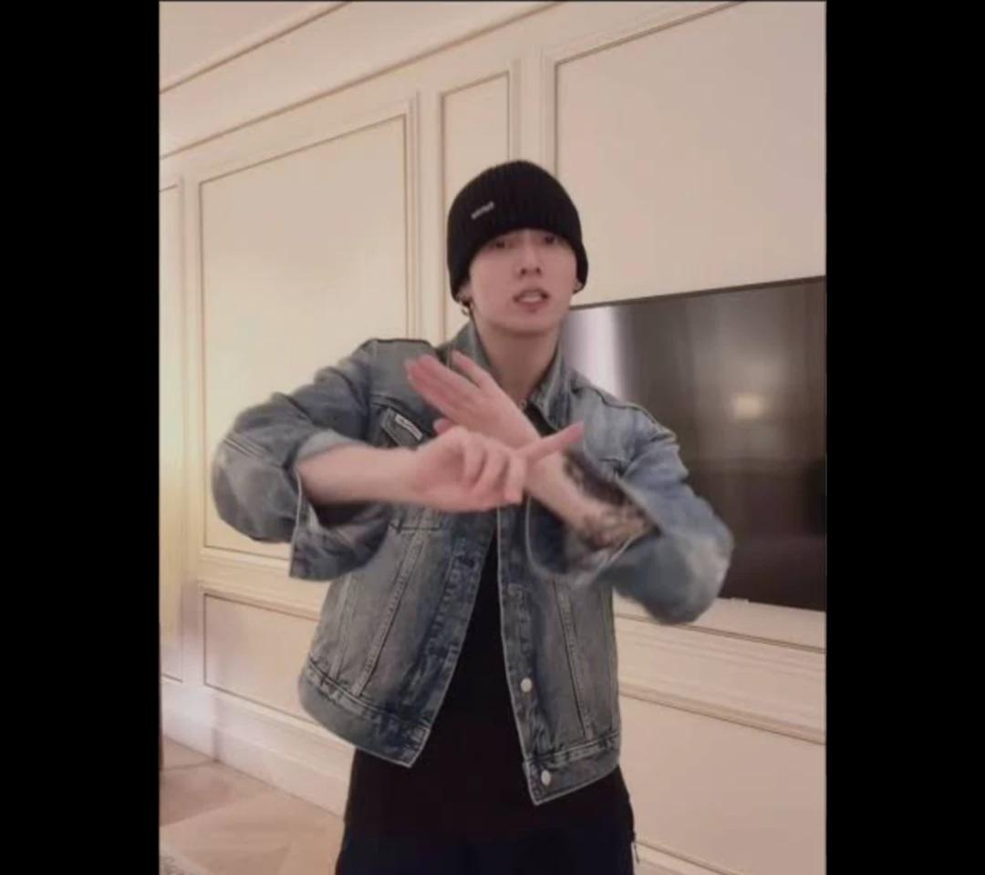 Jungkook thumbnail