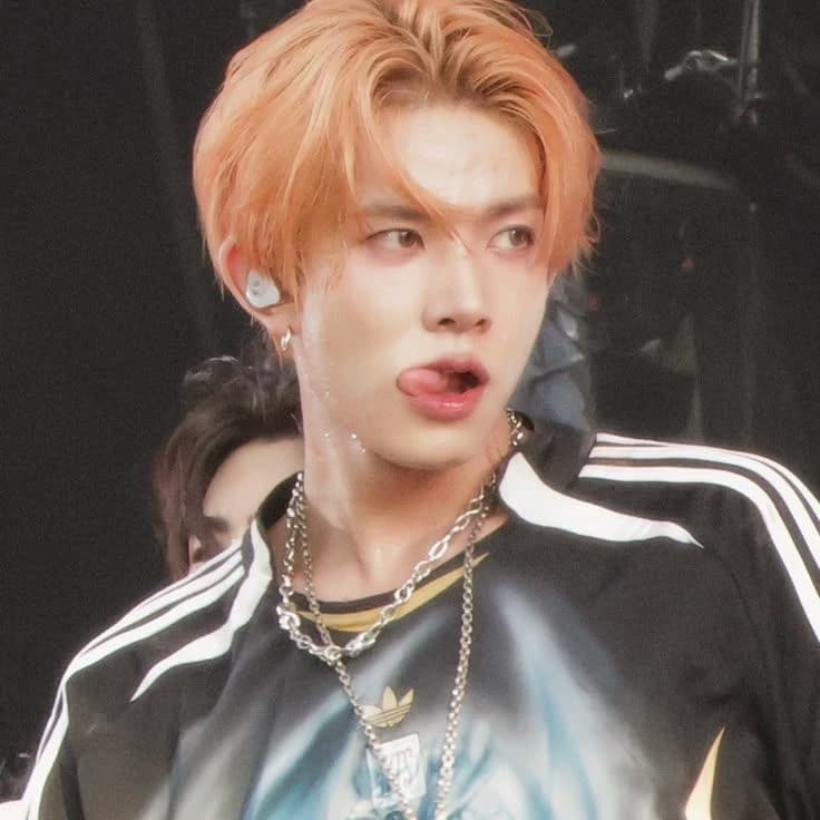 Lee Heeseung thumbnail