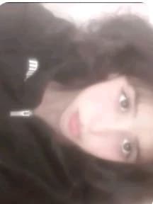 A girl disguises herself as a man?? thumbnail