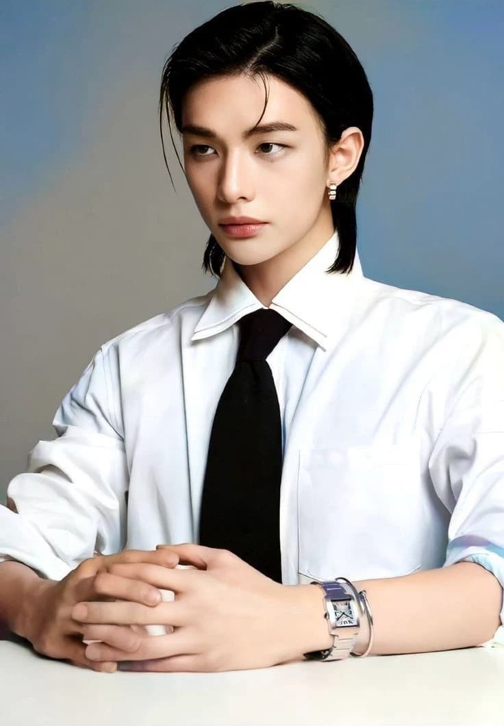 Hwang hyunjin  thumbnail