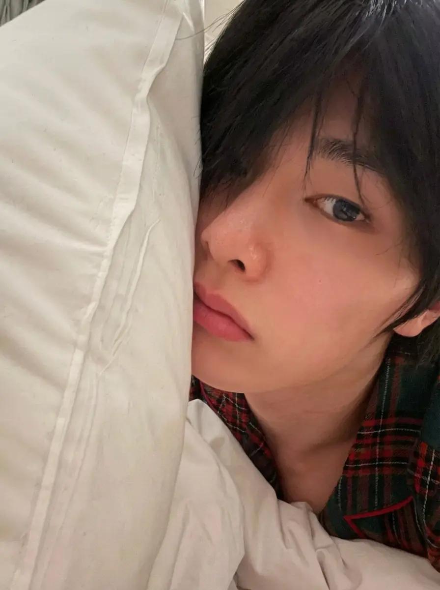 Jeongin thumbnail