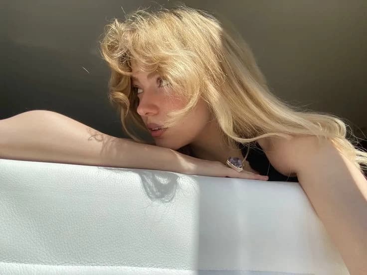Vivienne Sterling thumbnail