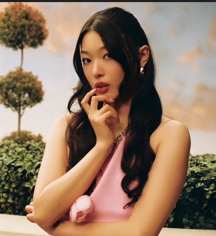 Yoonchae  thumbnail