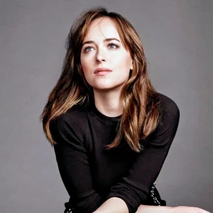 Dakota Johnson thumbnail