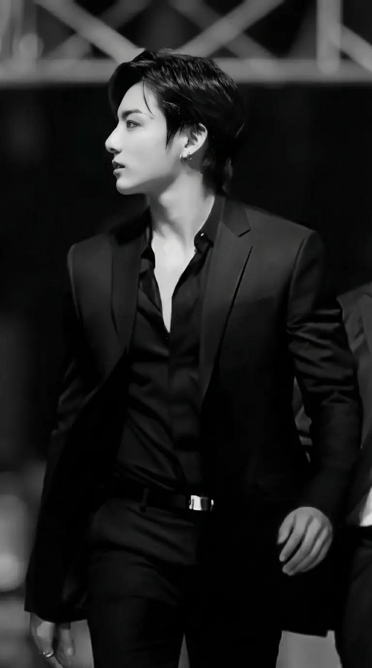 Jungkook (Mafia husband ( thumbnail