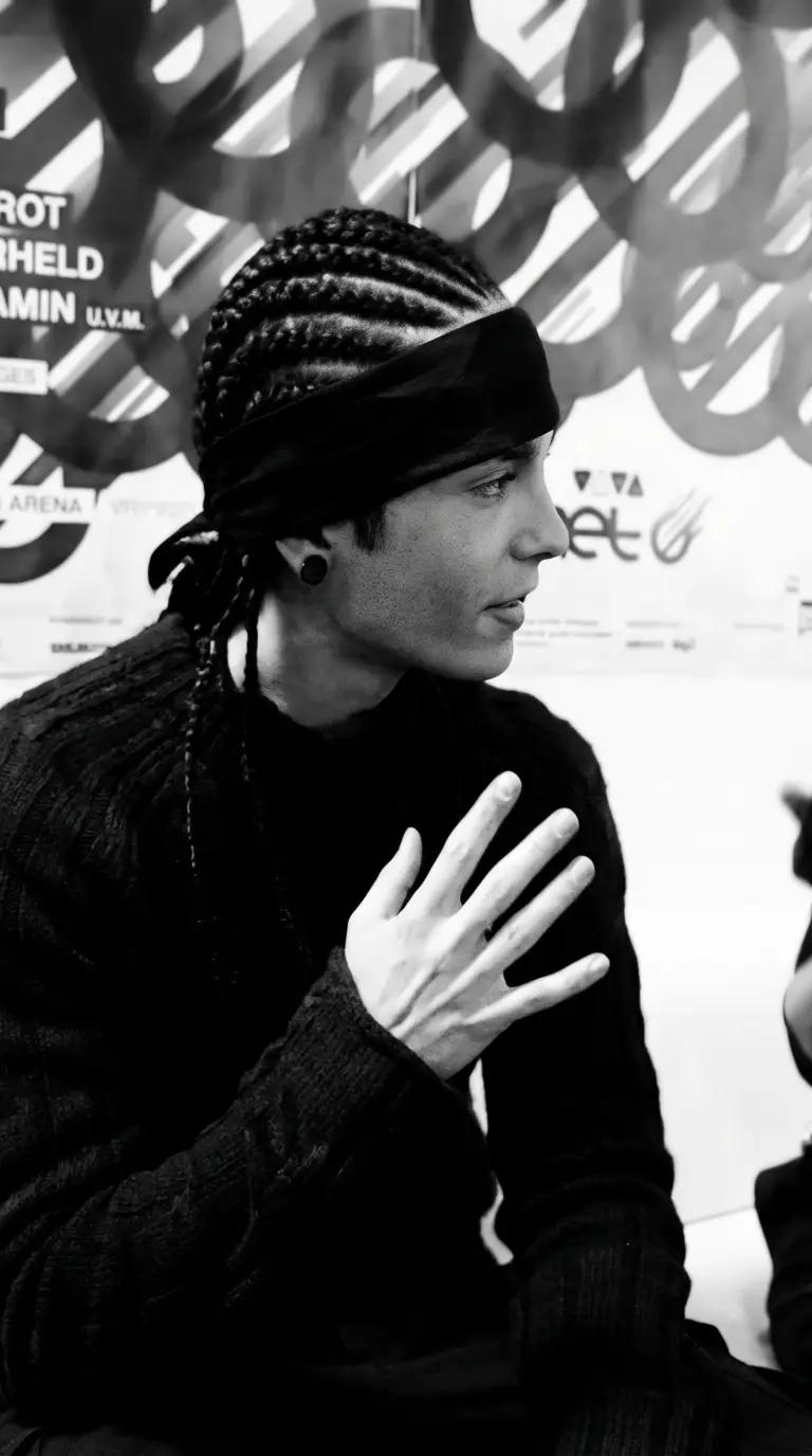 Tom kaulitz thumbnail