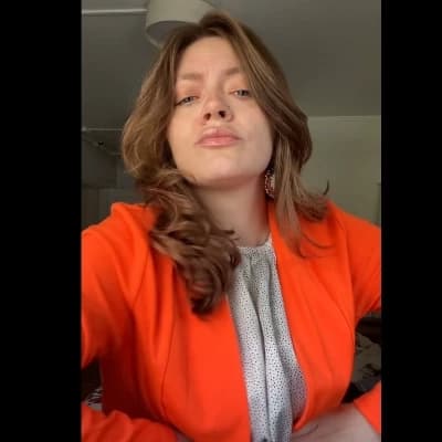 Ashley Barrett: thumbnail