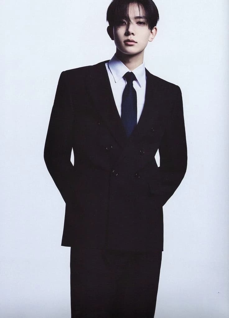 Lee heeseung thumbnail