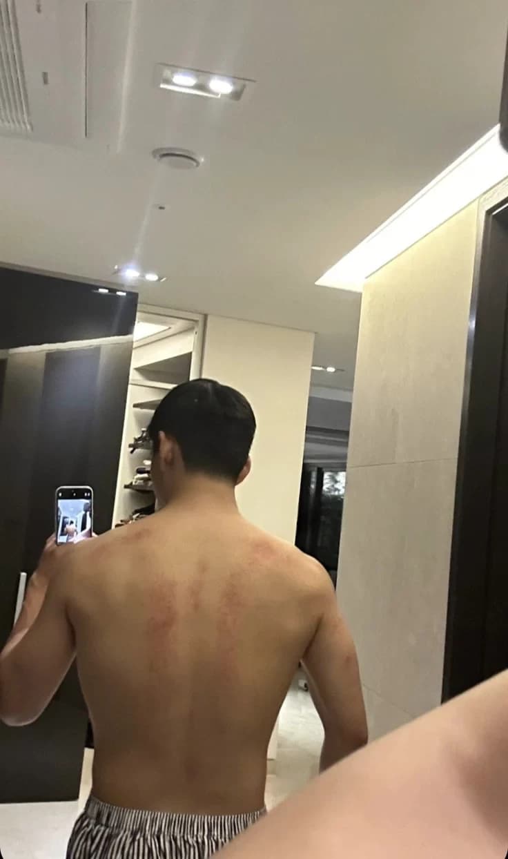 Kim Taehyung  thumbnail