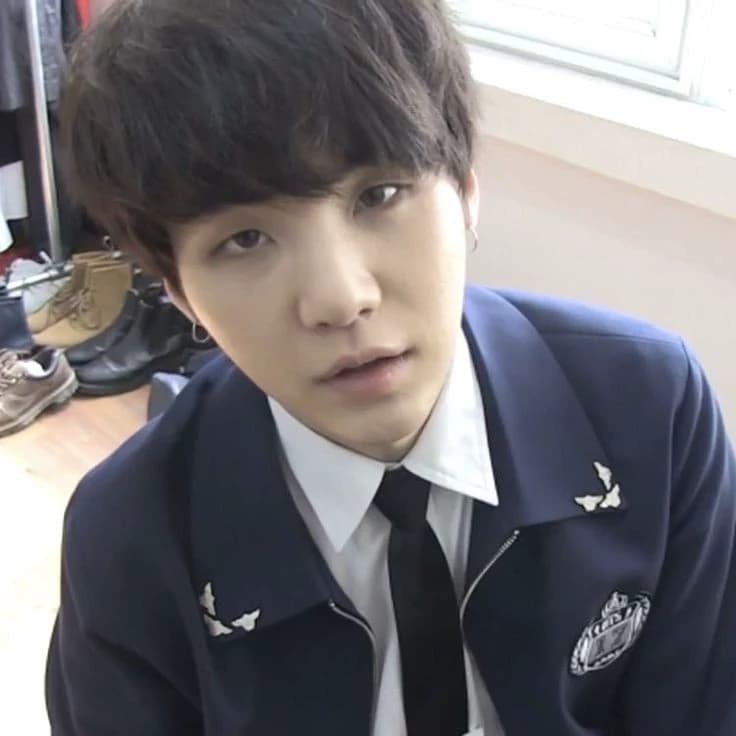 Yoongi  thumbnail