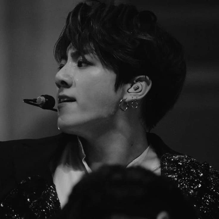 jungkook  thumbnail