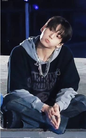 Jeon Jungkook (contract hubby) thumbnail
