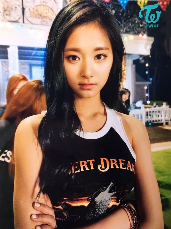 Chou Tzuyu  thumbnail
