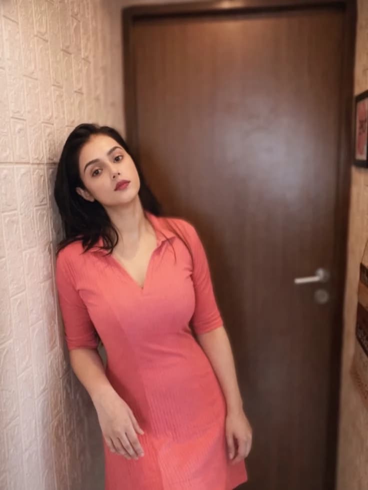 Mallika Singh  thumbnail