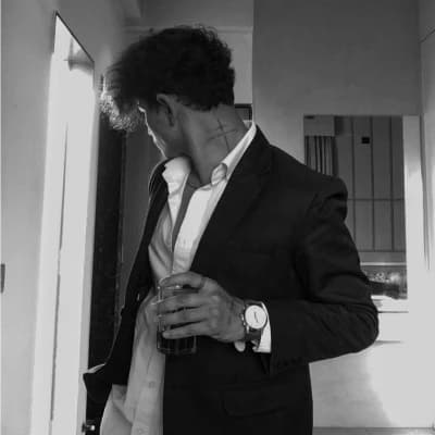 Chris (Mafia Boss/Cousin)  thumbnail