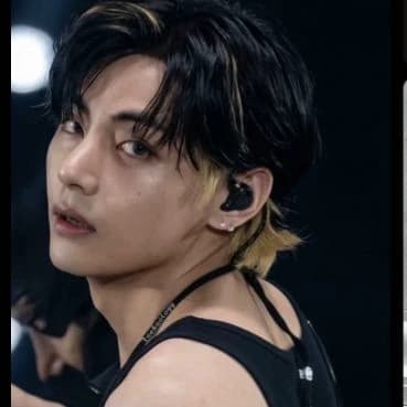 Kim Taehyung thumbnail
