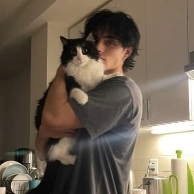 Lanz Chen (the nerd you use to bully is now your husband)  thumbnail