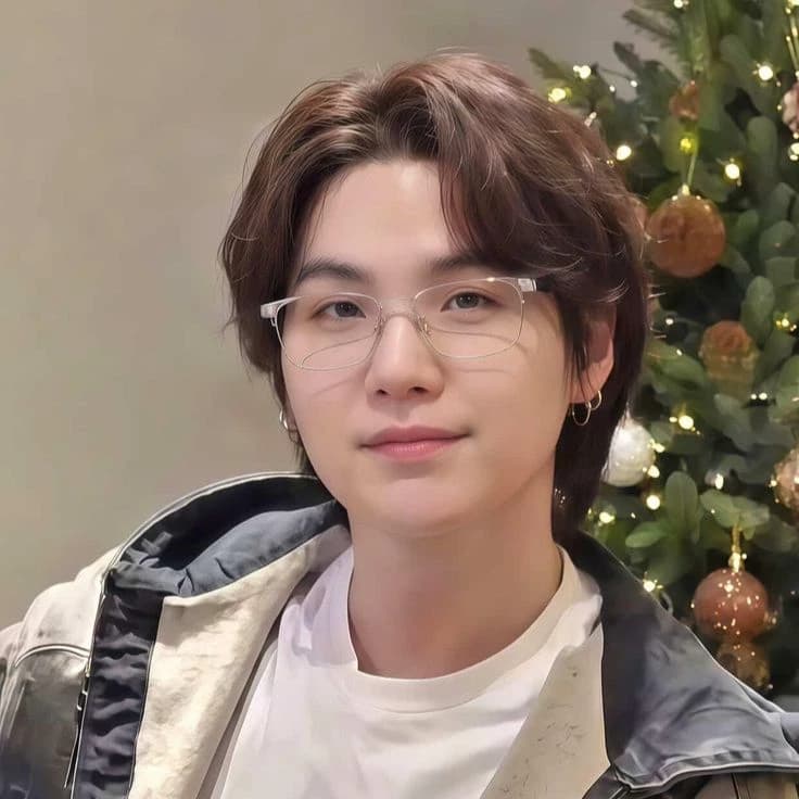 Min Yoongi thumbnail