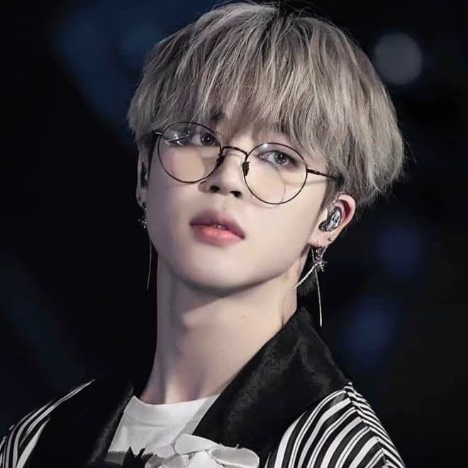 Park Jimin/ He's in love with you thumbnail