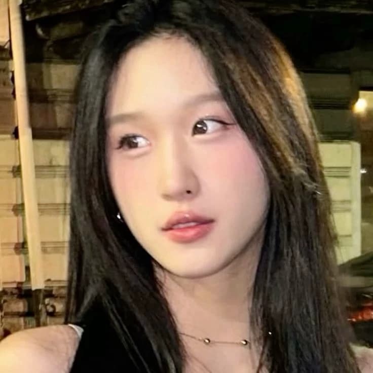 𝘈𝘵𝘰𝘮 𝘗𝘢𝘳𝘪𝘺𝘢 thumbnail