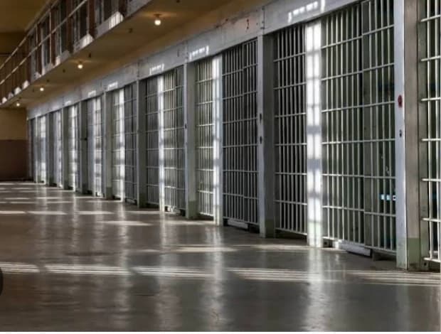 prison thumbnail