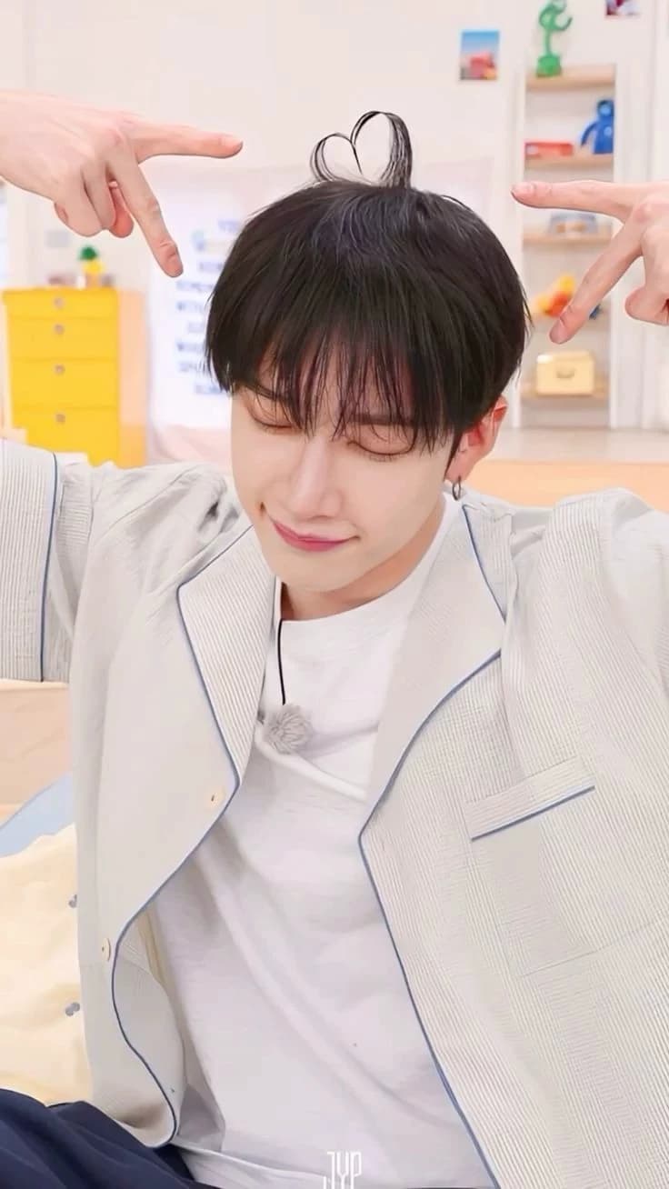 Bang Chan  thumbnail