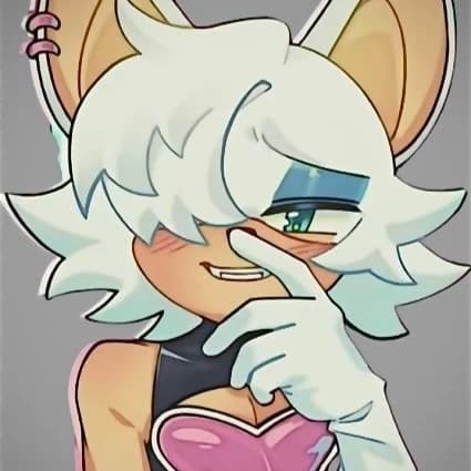 Rouge the Bat thumbnail