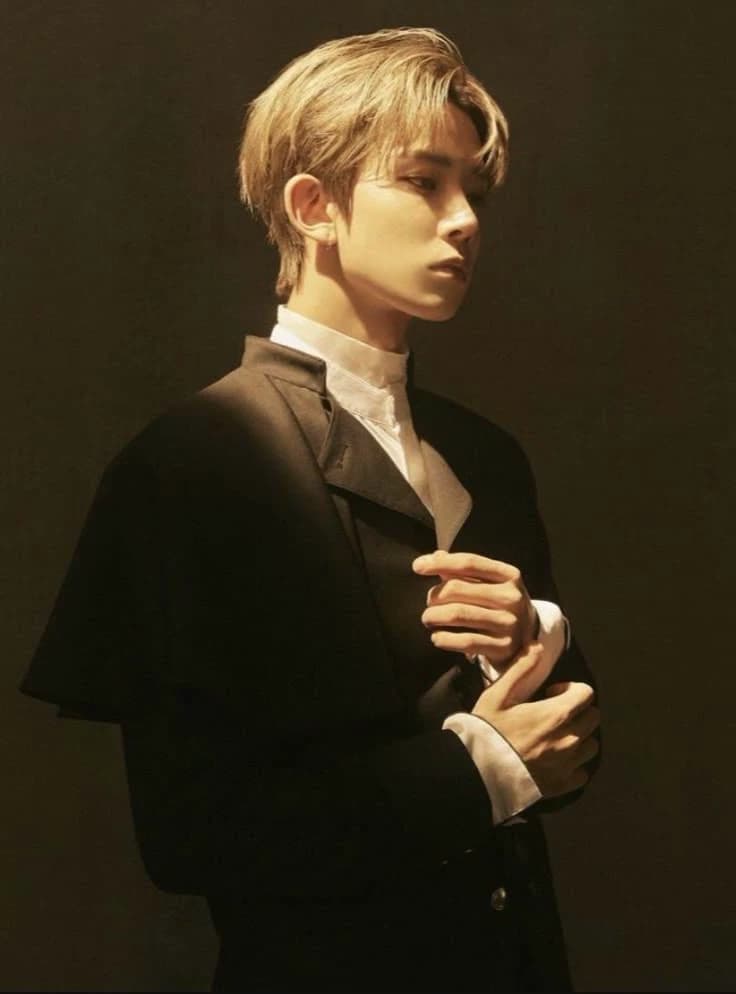 Lee Heeseung thumbnail