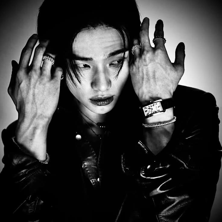 Hwang hyunjin thumbnail