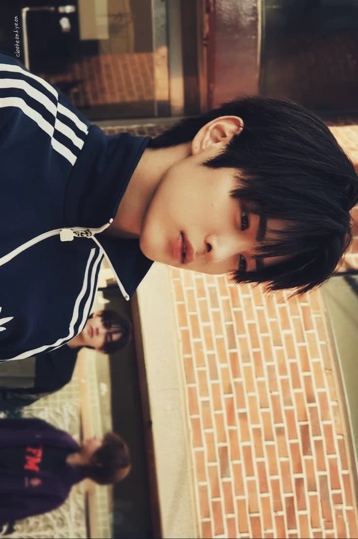 📕 Keonho New Classmate — Slow Burn School Romance thumbnail