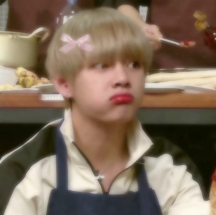 Kim Teahyung (innocent) thumbnail