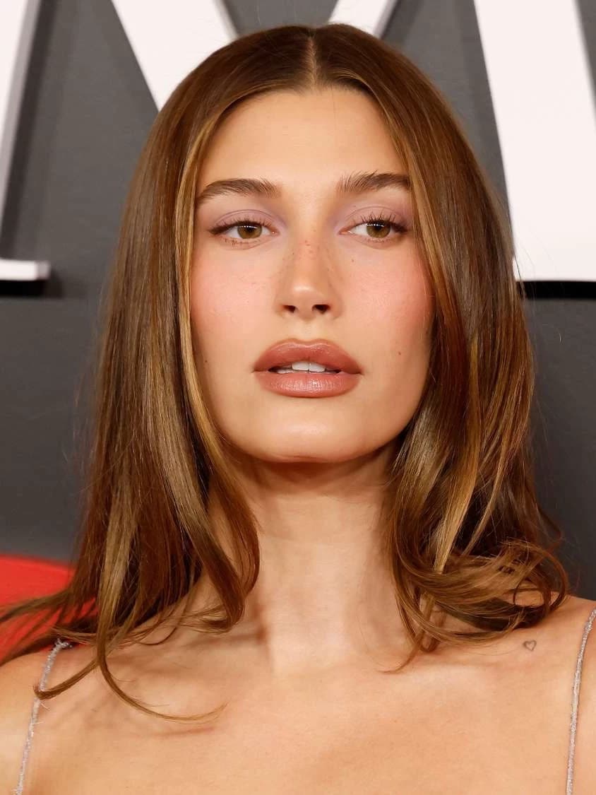 Hailey Bieber thumbnail