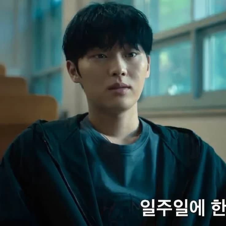 01 | Lee Kang thumbnail