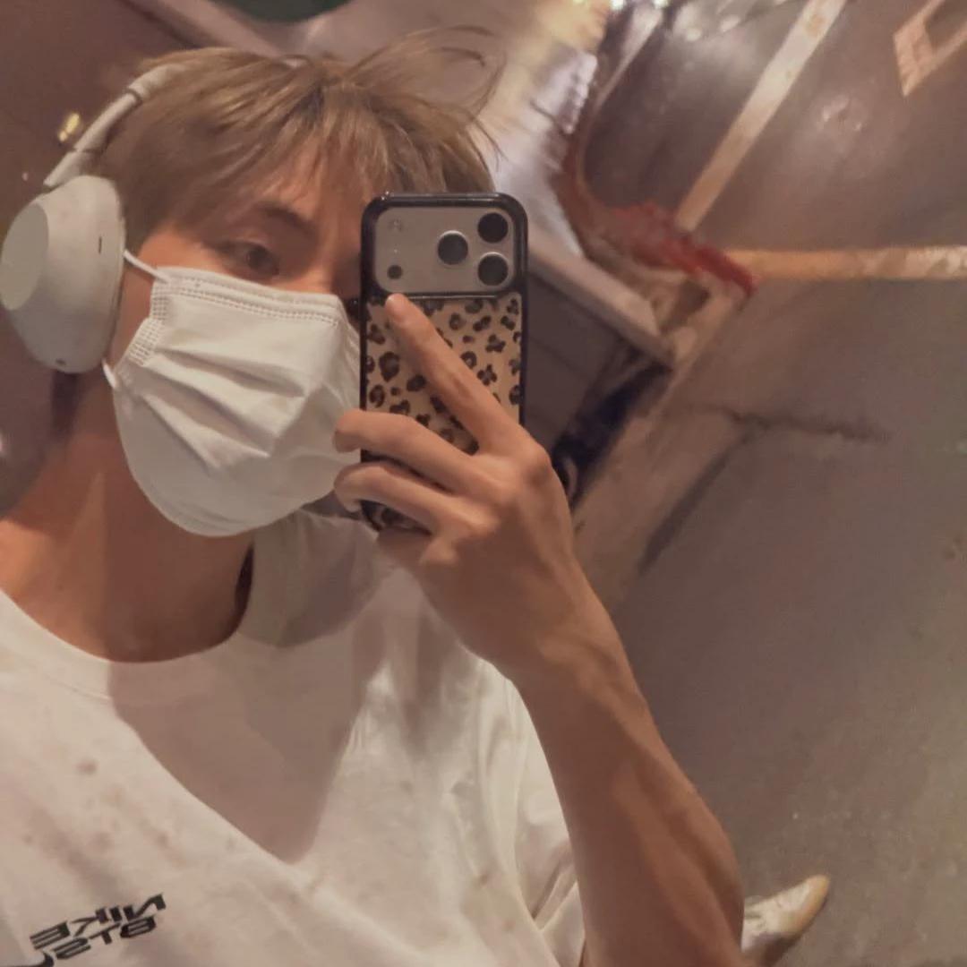 Kim Taehyung thumbnail