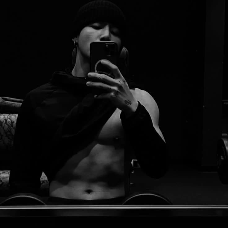 Jeon Jungkook  thumbnail