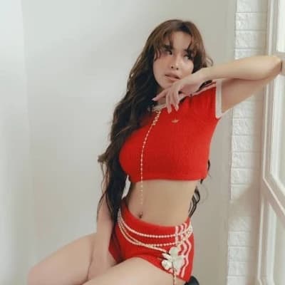 Jackie Gonzaga  thumbnail