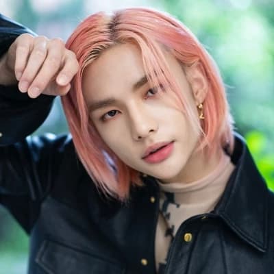 Hyunjin Hwang thumbnail