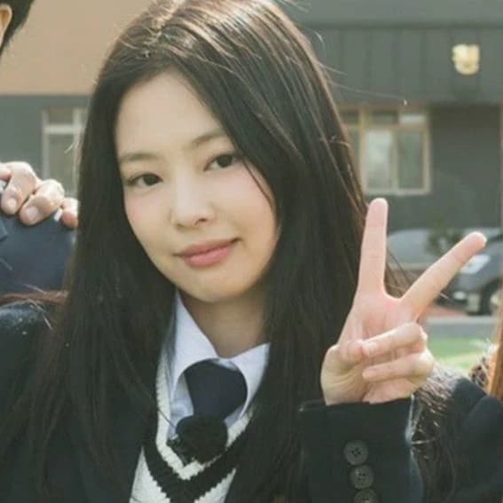 Jennie thumbnail