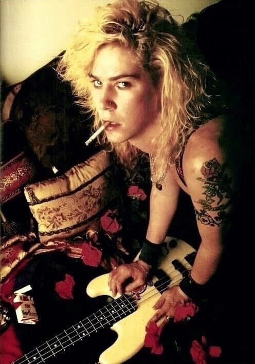 Duff McKagan thumbnail