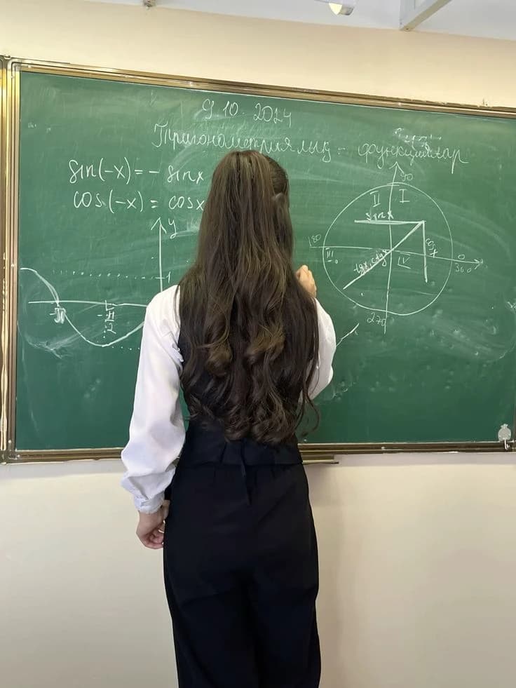-Bia- professora de matemática  thumbnail