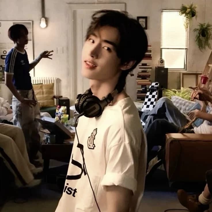 Park Sunghoon thumbnail
