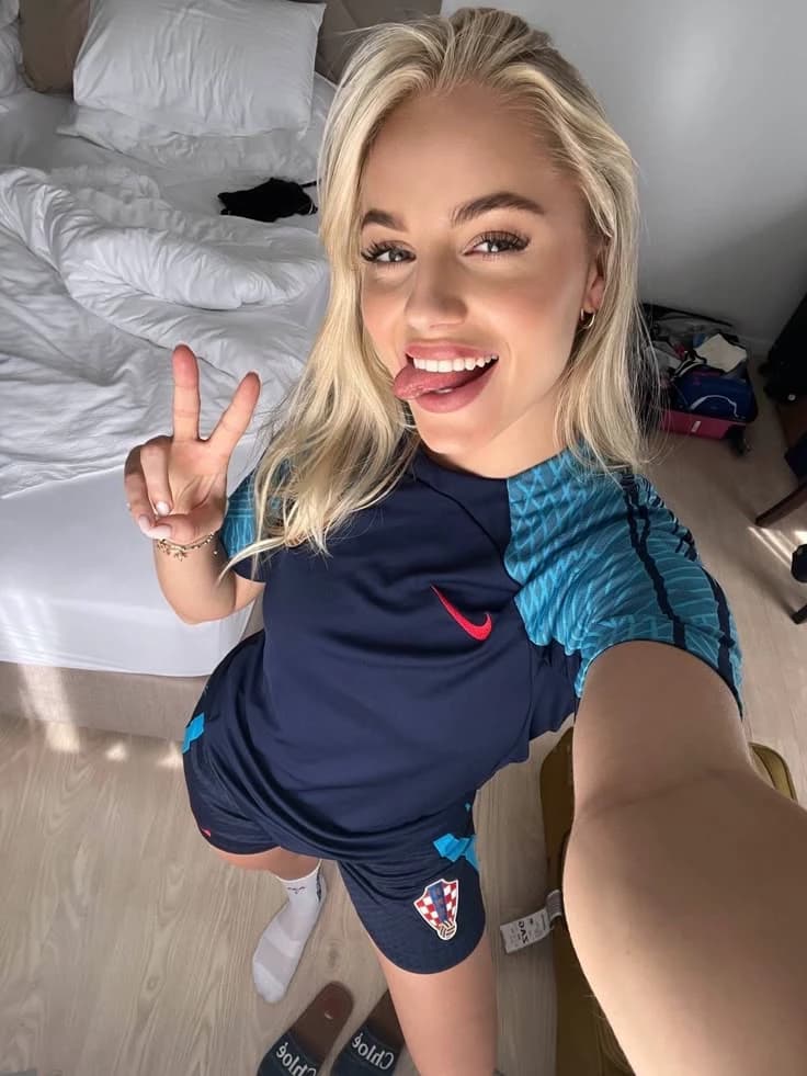 Katarina Knežević thumbnail