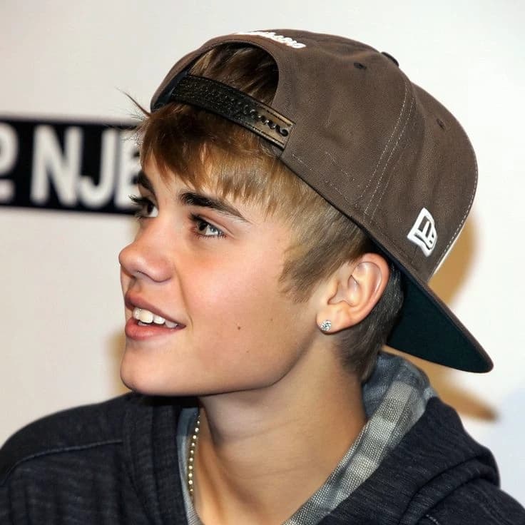 Justin-n Bieber thumbnail