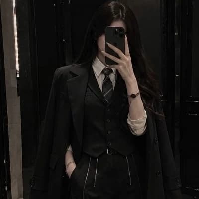 Valentina "Tina" Moretti thumbnail