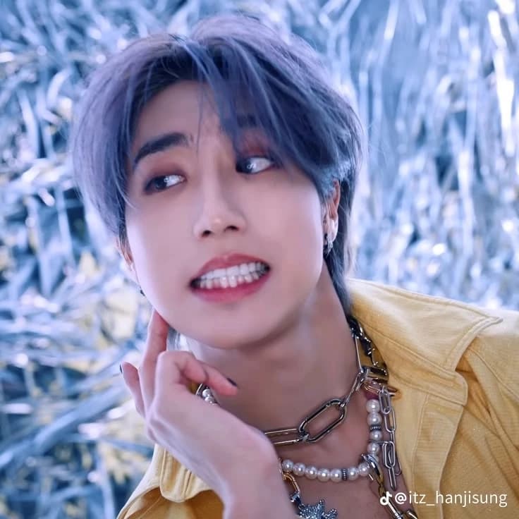 Han jisung  thumbnail