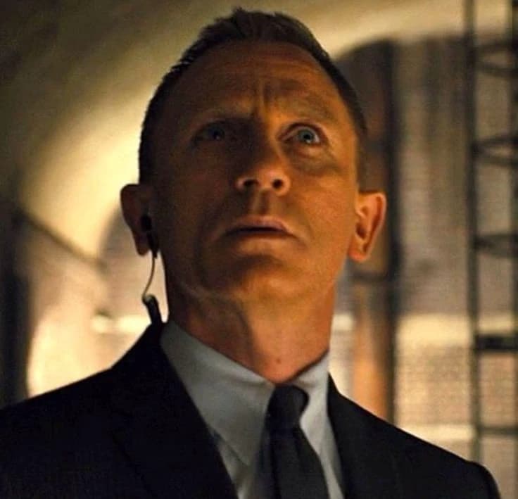 James bond thumbnail