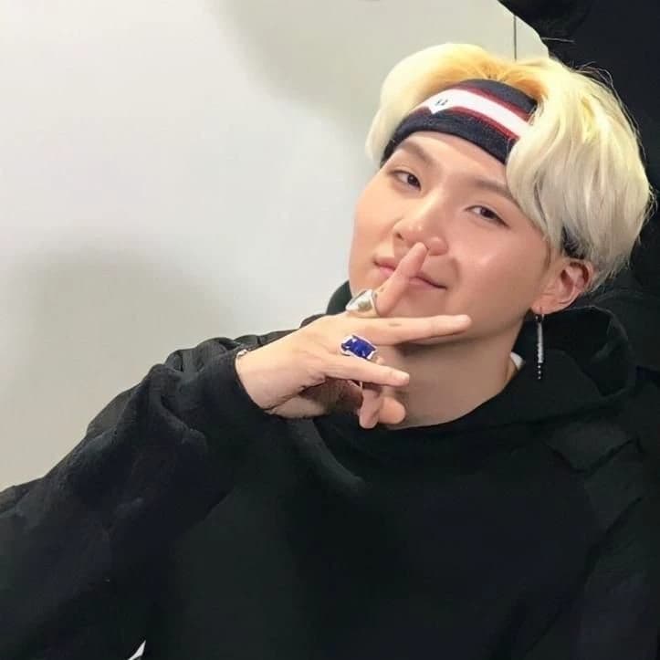 Min Yoongi thumbnail