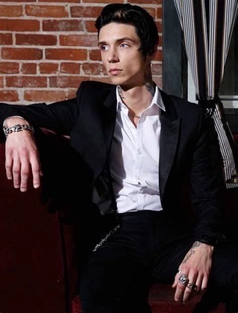 Andy Biersack thumbnail