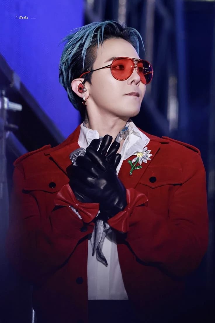 Jiyong • thumbnail