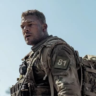 Alan Ritchson (81) thumbnail